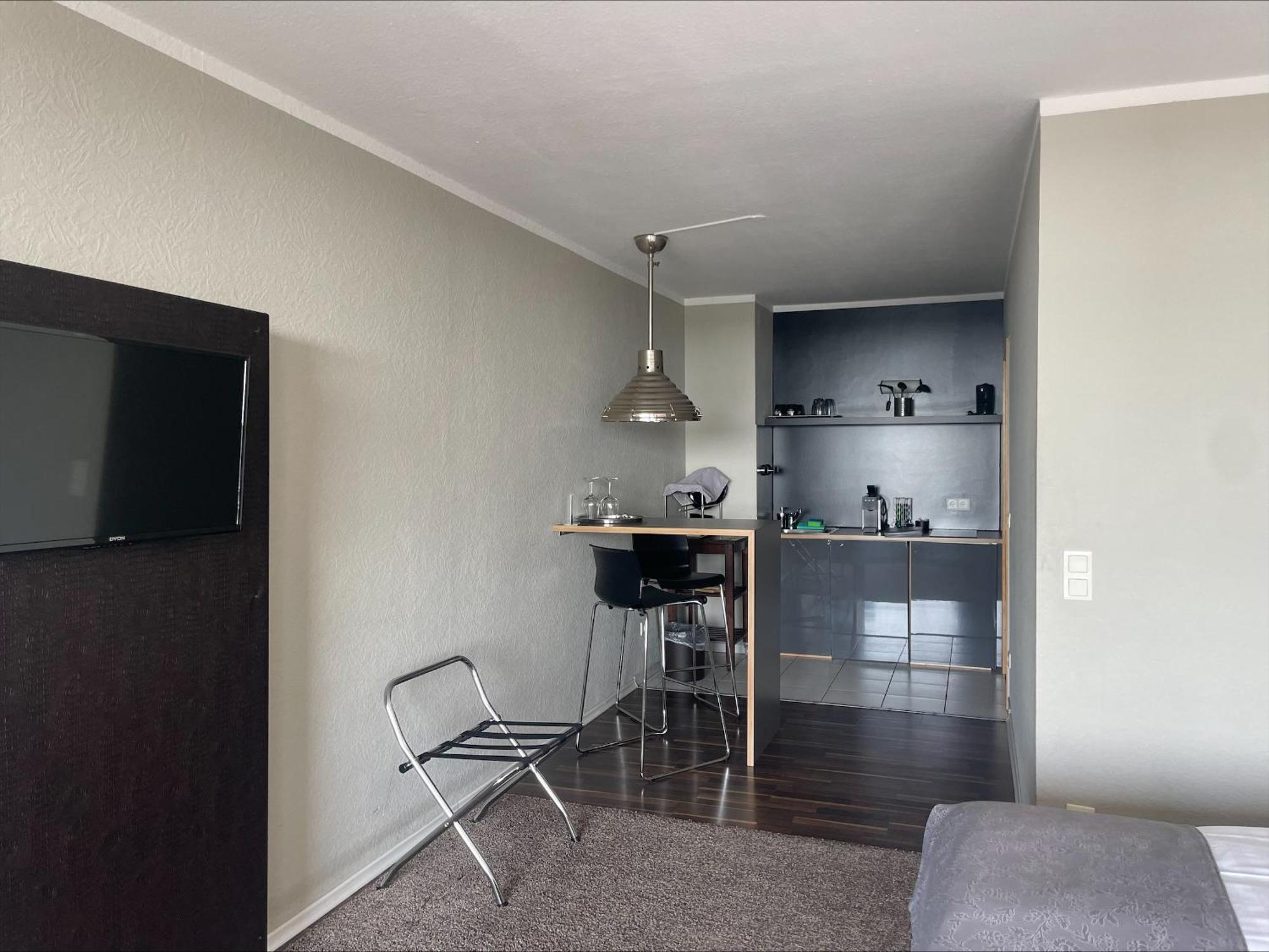 Rheinblick Apartments โคโลญ ภายนอก รูปภาพ